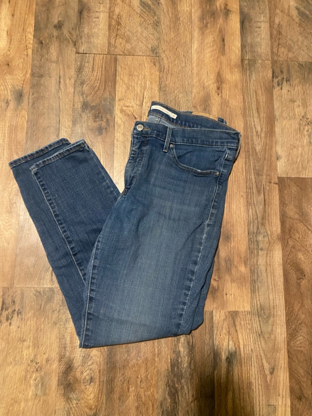 Women’s Levi’s 311 Shaping Jeans Dark Blue 32
